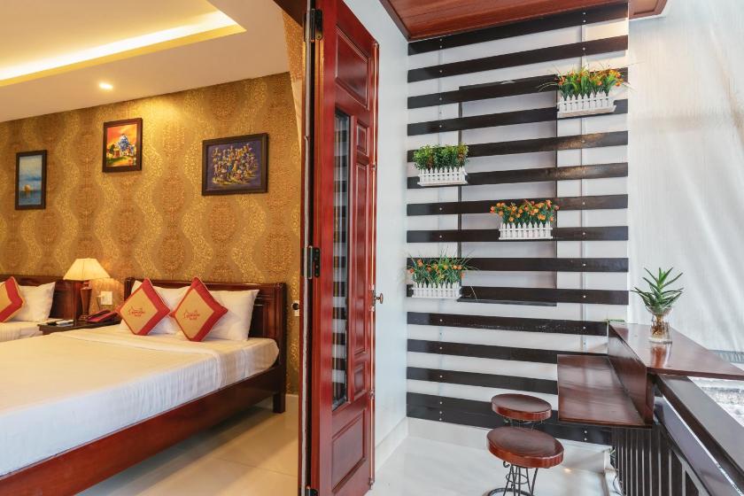 Phòng Gia Đình Có Ban Công Phòng Gia Đình Có Ban Công