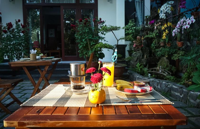 Phòng Deluxe Giường Đôi/2 Giường Đơn Nhìn Ra Hồ Bơi Phòng Deluxe Giường Đôi/2 Giường Đơn Nhìn Ra Hồ Bơi