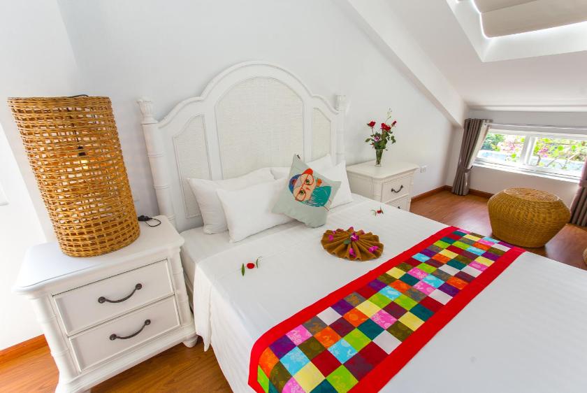 Phòng Giường Đôi Có Ban Công