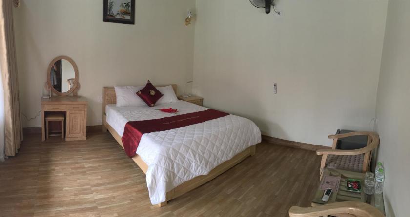 Bungalow Deluxe Nhìn Ra Khu Vườn