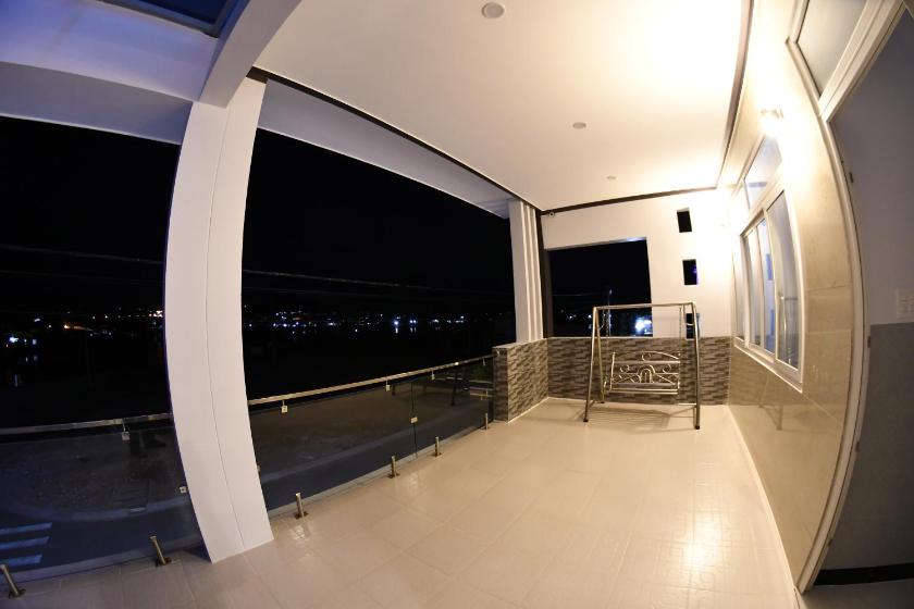 Phòng Giường Đôi có Ban công và Nhìn ra Biển Phòng Giường Đôi có Ban công và Nhìn ra Biển