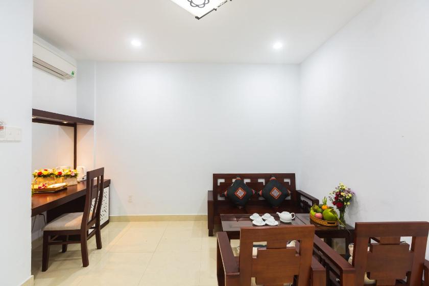 Suite Gia Đình Có Ban Công