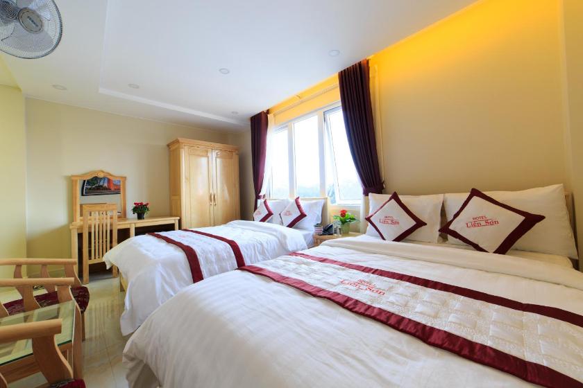 Phòng 4 Người Tiện nghi Phòng 4 Người Tiện nghi