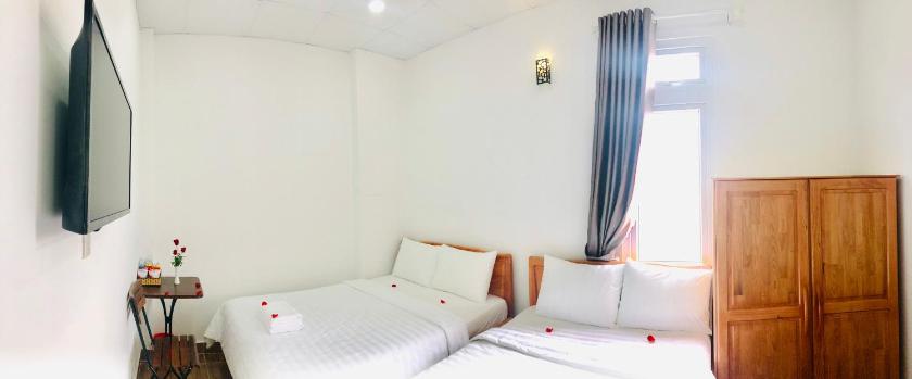 Phòng Deluxe 4 Người Phòng Deluxe 4 Người