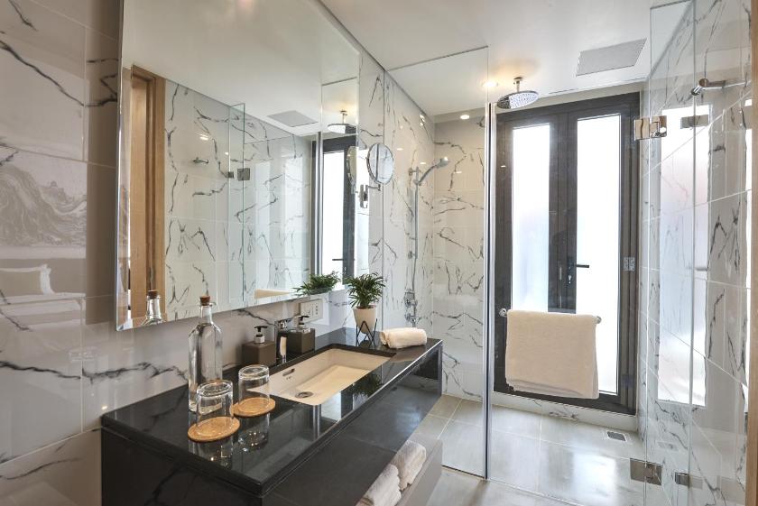 Studio Tiêu Chuẩn