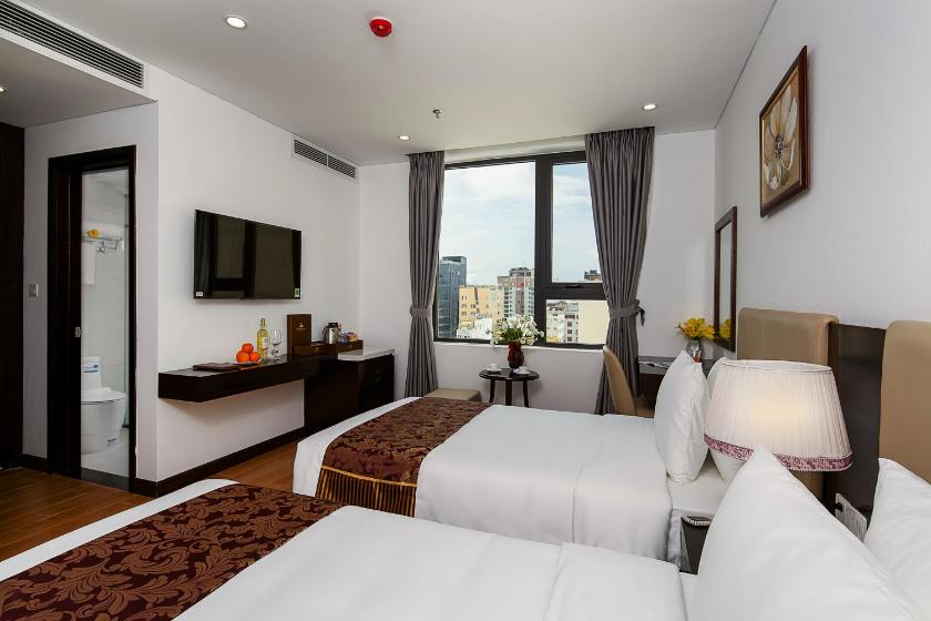 Phòng Superior 2 giường đơn nhìn ra cảnh thành phố Phòng Superior 2 giường đơn nhìn ra cảnh thành phố