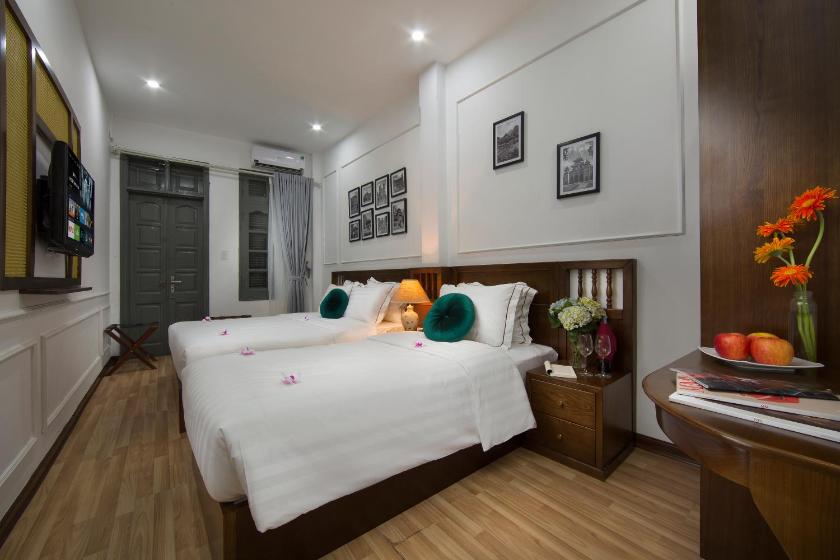 Phòng Deluxe Giường Đôi/2 Giường Đơn Nhìn Ra Thành Phố