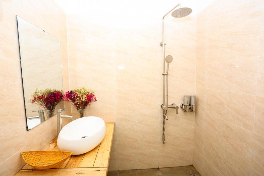 Phòng Giường Đôi Nhìn Ra Hồ Bơi Phòng Giường Đôi Nhìn Ra Hồ Bơi