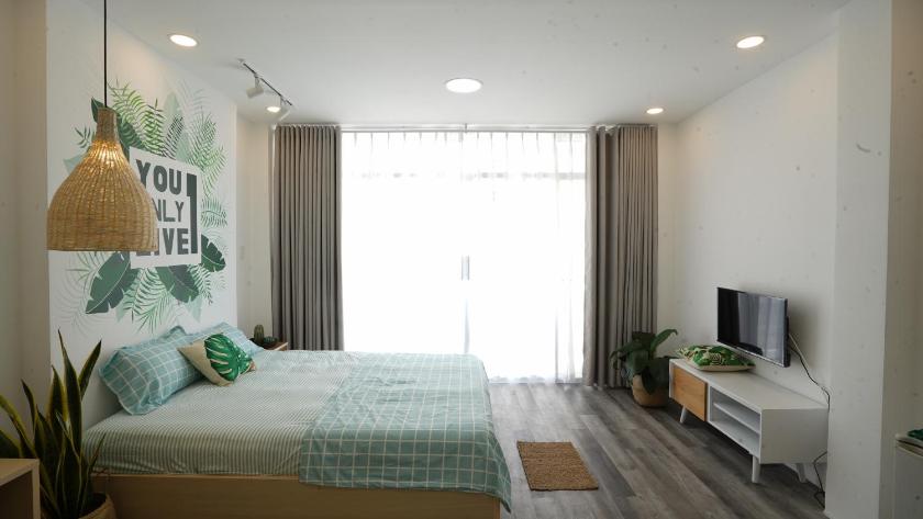 Phòng Deluxe Giường Đôi Có Ban Công