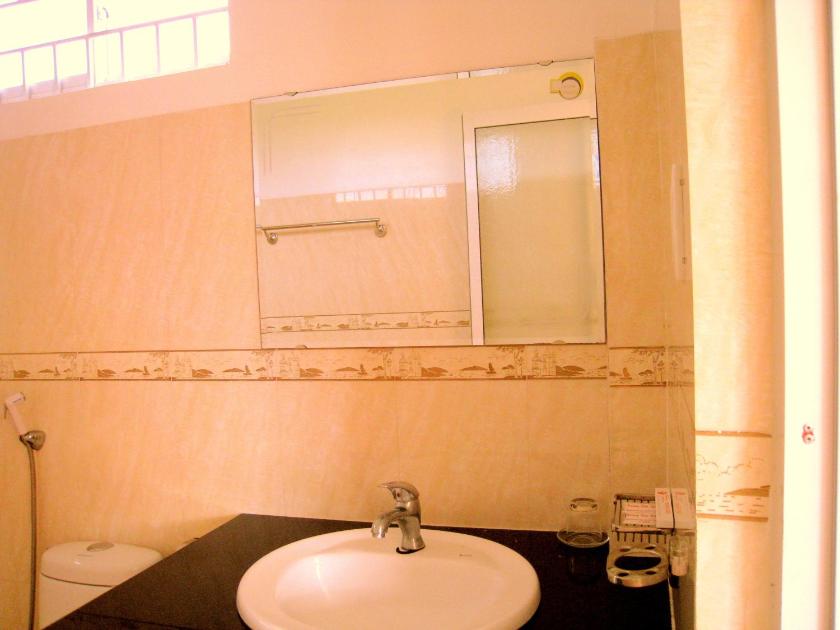 Phòng Giường Đôi Tiêu chuẩn - Phía biển (Tòa nhà) Phòng Giường Đôi Tiêu chuẩn - Phía biển (Tòa nhà)