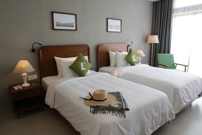 Phòng Deluxe Giường Đôi/2 Giường Đơn Nhìn Ra Cánh Đồng Lúa Có Ban Công 