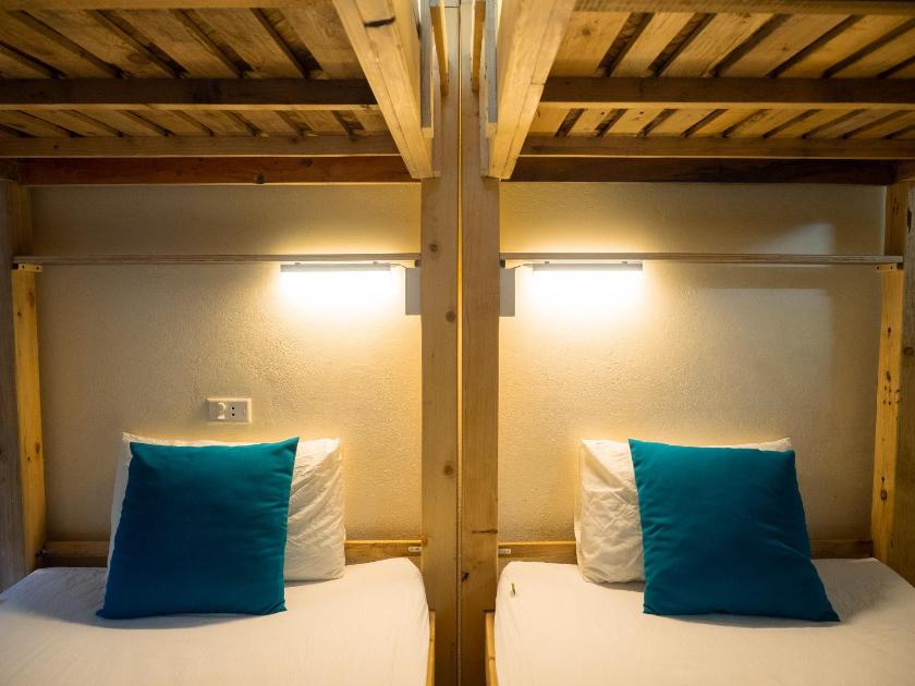 Giường Trong Phòng Ngủ Tập Thể 8 Giường Giường Trong Phòng Ngủ Tập Thể 8 Giường