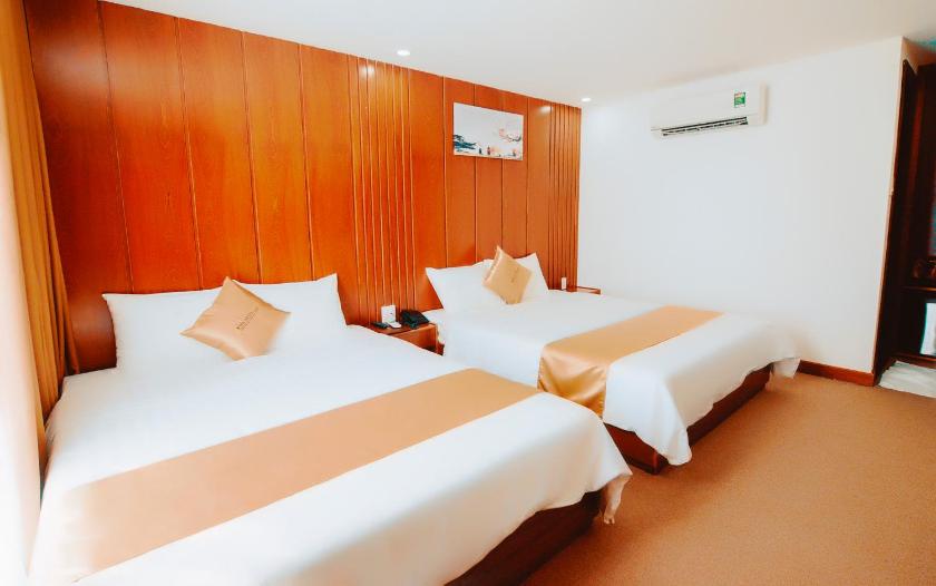 Phòng Deluxe Có 2 Giường Cỡ Queen Phòng Deluxe Có 2 Giường Cỡ Queen