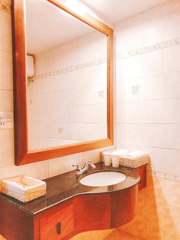 Căn hộ nhìn ra Hồ