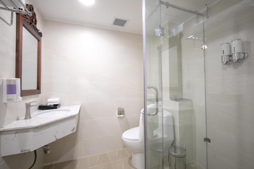 Phòng Deluxe Phòng Deluxe