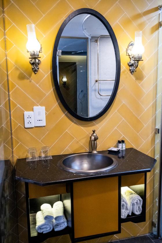 Phòng Sanouva Deluxe Giường Đôi - Miễn Phí Đón Khách Tại Sân Bay Phòng Sanouva Deluxe Giường Đôi - Miễn Phí Đón Khách Tại Sân Bay