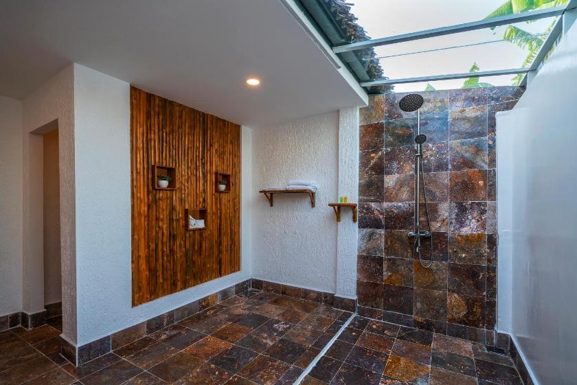 Phòng Deluxe Giường Đôi/2 Giường Đơn Nhìn Ra Sông