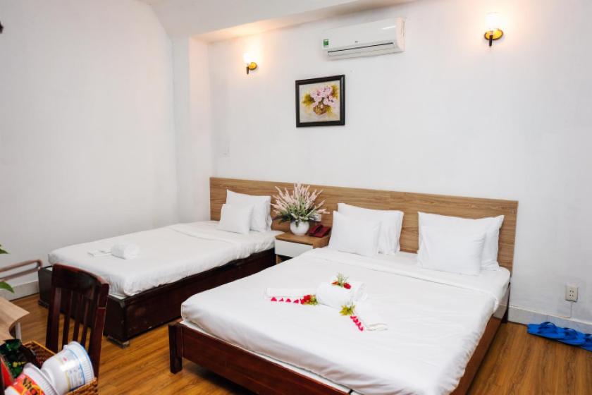 Phòng Deluxe cho 3 Người Phòng Deluxe cho 3 Người