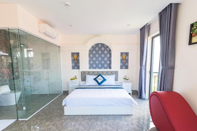 Suite có Tầm nhìn ra Ban công và Bờ hồ Suite có Tầm nhìn ra Ban công và Bờ hồ