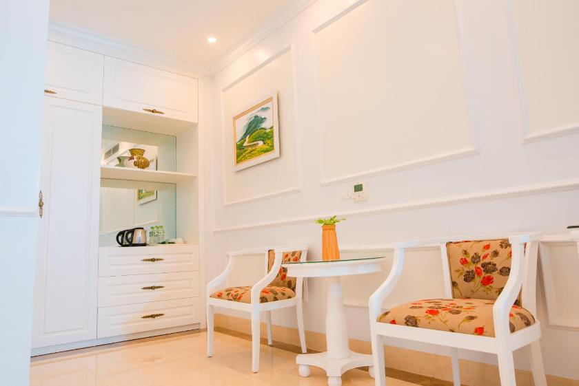 Suite Gia Đình Deluxe