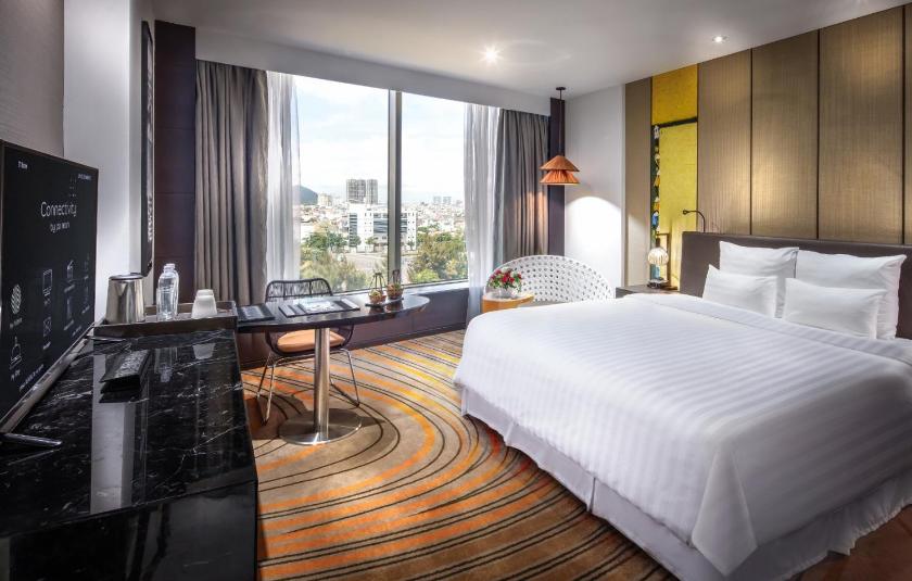 Phòng Superior Có Giường Cỡ King Nhìn Ra Cảnh Thành Phố Phòng Superior Có Giường Cỡ King Nhìn Ra Cảnh Thành Phố