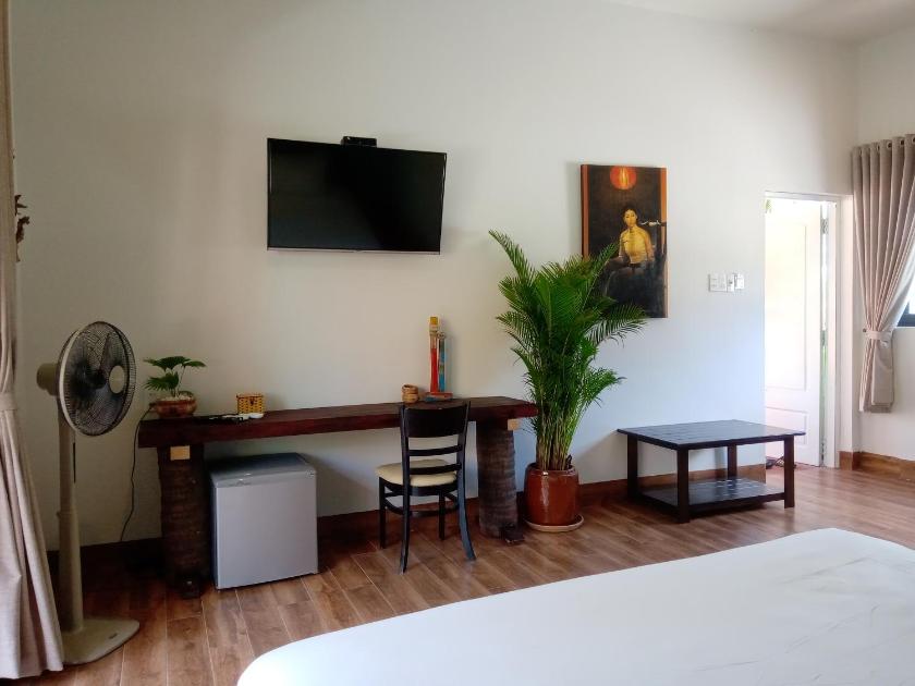 Phòng Deluxe Giường Đôi Với Sân Hiên - Tầng Thượng