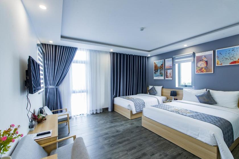 Phòng Superior Deluxe Giường Đôi/2 Giường Đơn  Phòng Superior Deluxe Giường Đôi/2 Giường Đơn