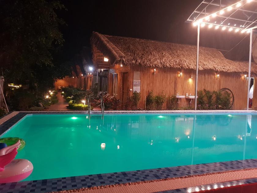 Bungalow Deluxe Với Phòng Tắm Riêng Ngoài Trời