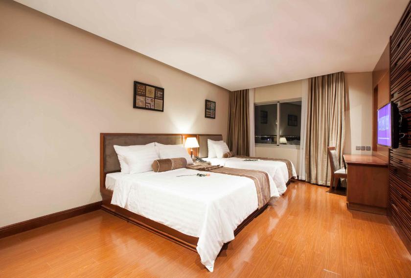 Suite Studio Suite Studio