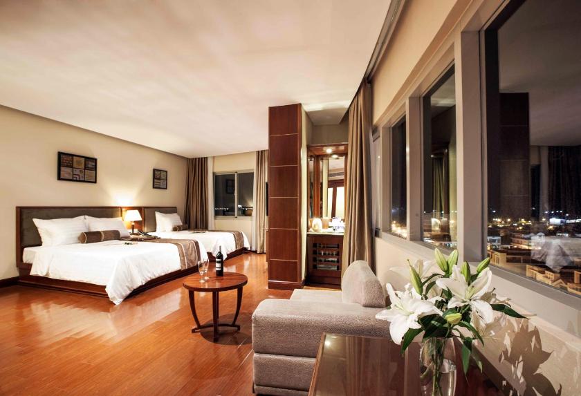 Suite Studio Suite Studio