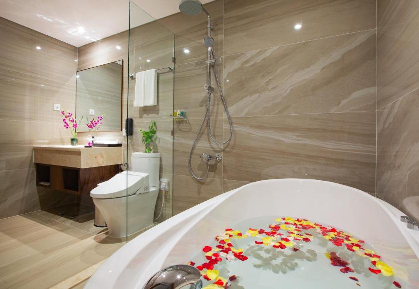 Suite Orchids Nhìn Ra Thành Phố