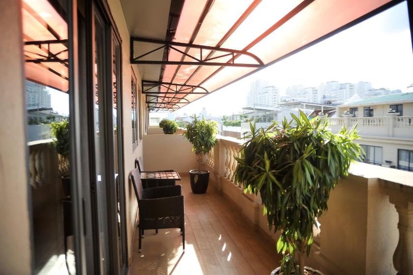 Suite Có Sân Hiên Suite Có Sân Hiên