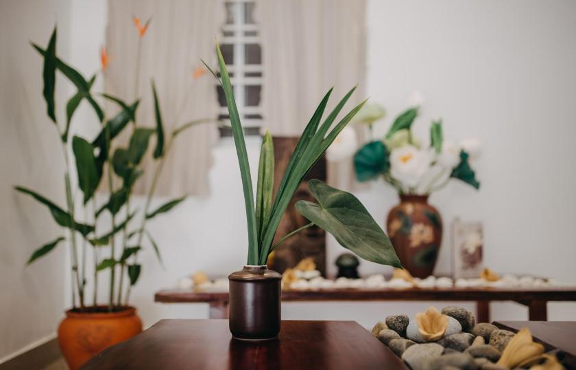 Phòng Deluxe Giường Đôi Có Ban Công