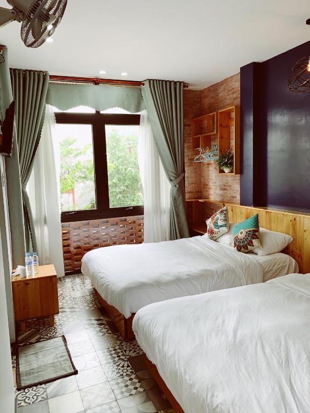 Phòng 4 Người Có Ban Công