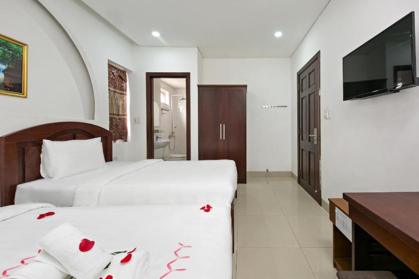 Phòng Deluxe cho 3 Người Phòng Deluxe cho 3 Người