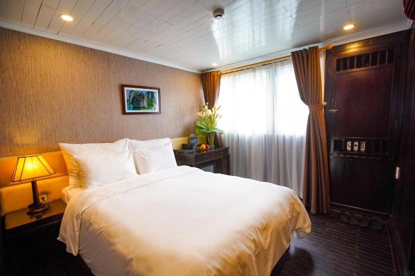 Cabin Deluxe Giường Đôi/2 Giường Đơn Nhìn Ra Biển - 3 Ngày 2 Đêm