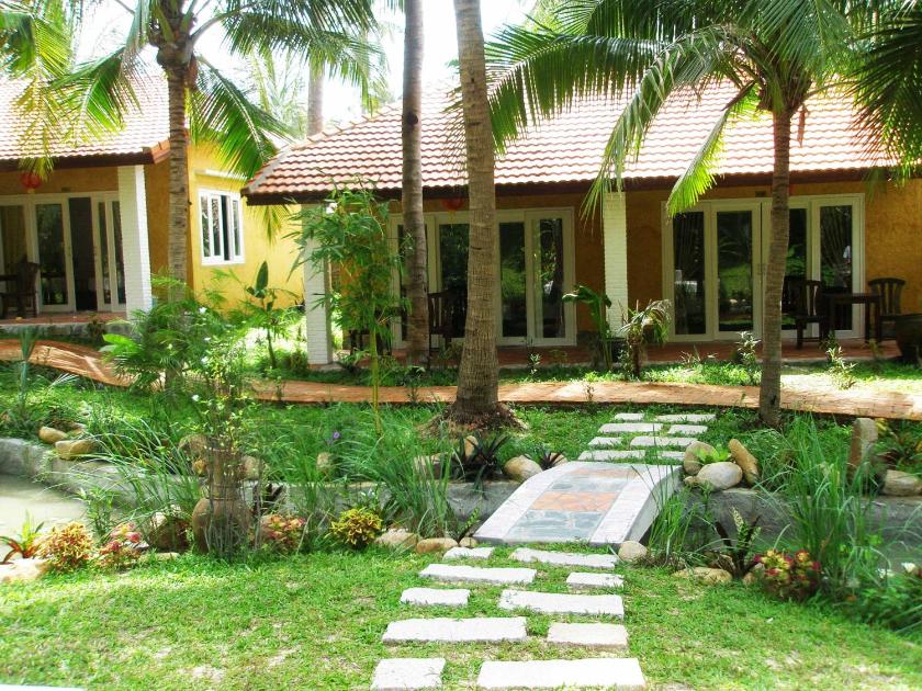 Bungalow Gia đình Nhìn ra Hồ (4 Người lớn)