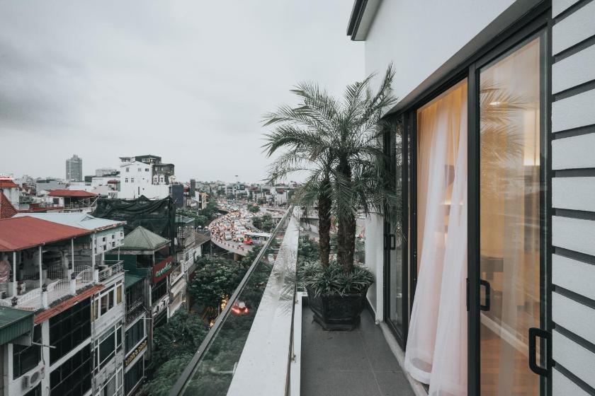 Suite có Ban công. Suite có Ban công.