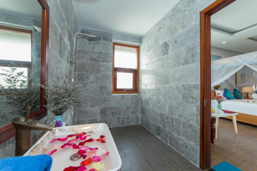 Phòng Gia Đình Có Ban Công Phòng Gia Đình Có Ban Công