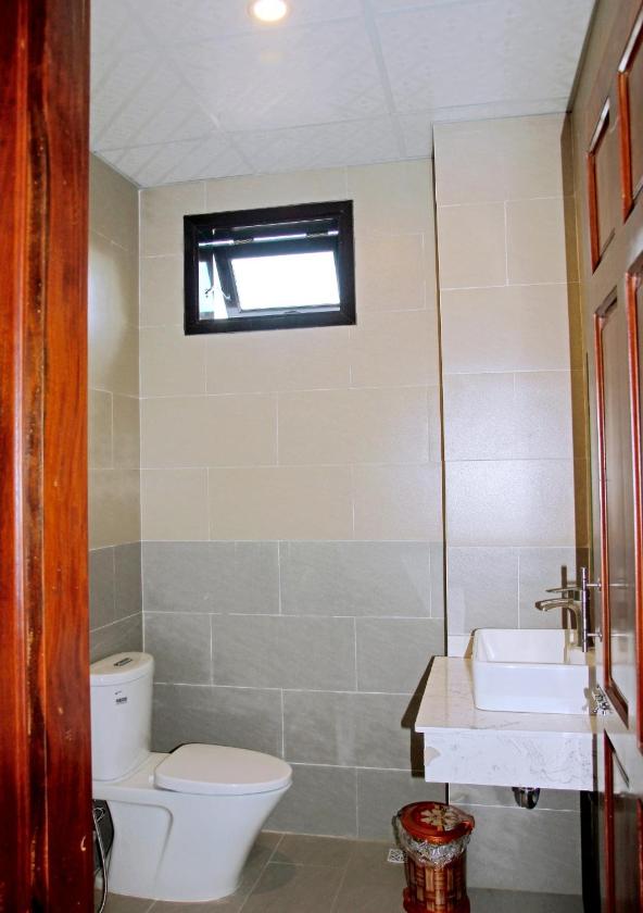 Phòng Deluxe Giường Đôi Có Ban Công