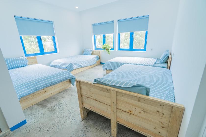 Phòng Ngủ Tập Thể 4 Giường Cho Cả Nam Và Nữ  Phòng Ngủ Tập Thể 4 Giường Cho Cả Nam Và Nữ