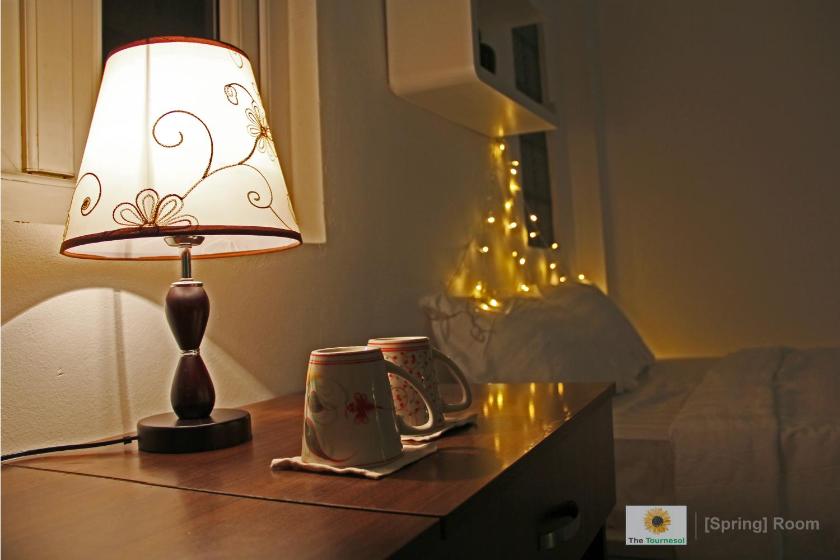 Ngôi Nhà 5 Phòng Ngủ Ngôi Nhà 5 Phòng Ngủ