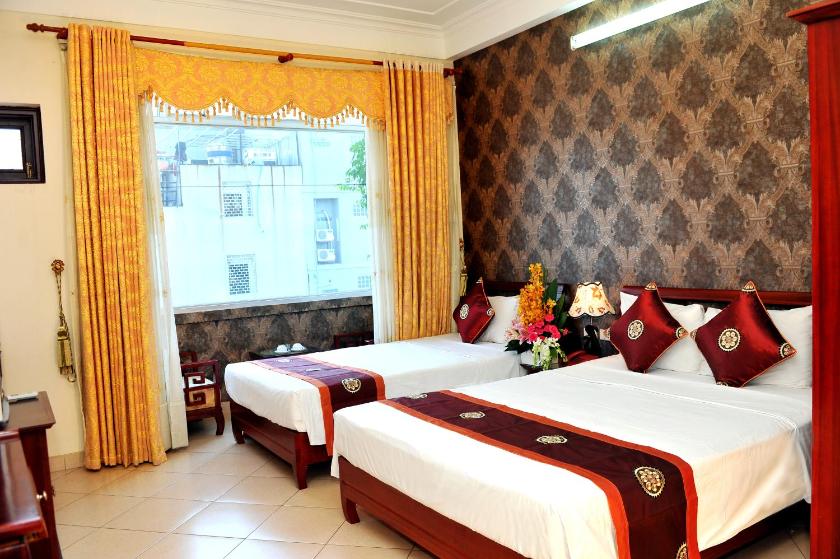 Phòng Gia Đình (3 Người Lớn) Phòng Gia Đình (3 Người Lớn)