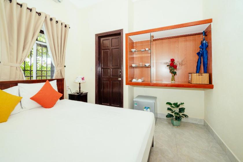 Phòng Có Giường Cỡ Queen Nhìn Ra Vườn Phòng Có Giường Cỡ Queen Nhìn Ra Vườn