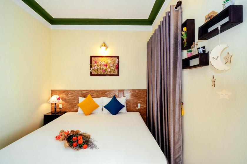 Phòng Deluxe Giường Đôi/2 Giường Đơn Có Ban Công Phòng Deluxe Giường Đôi/2 Giường Đơn Có Ban Công