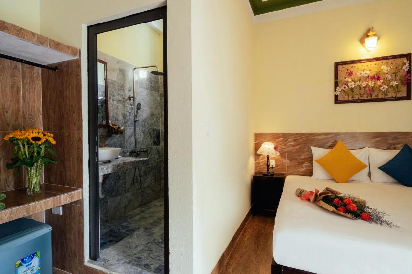 Phòng Deluxe Giường Đôi/2 Giường Đơn Có Ban Công Phòng Deluxe Giường Đôi/2 Giường Đơn Có Ban Công