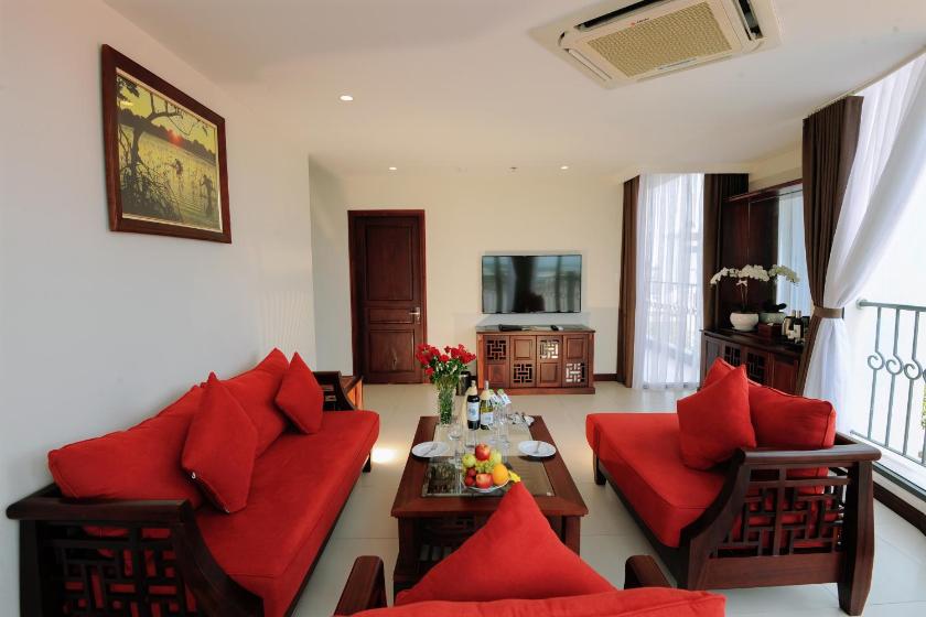 Phòng Deluxe Gia đình