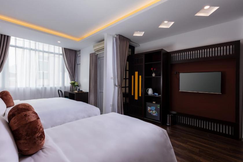 Phòng Deluxe Giường Đôi/2 Giường Đơn Nhìn Ra Thành Phố