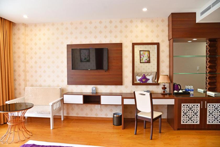 Phòng Deluxe cho 3 Người Phòng Deluxe cho 3 Người