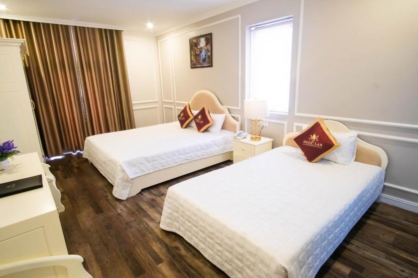 Phòng Deluxe Đôi Với 2 Giường Đôi Phòng Deluxe Đôi Với 2 Giường Đôi